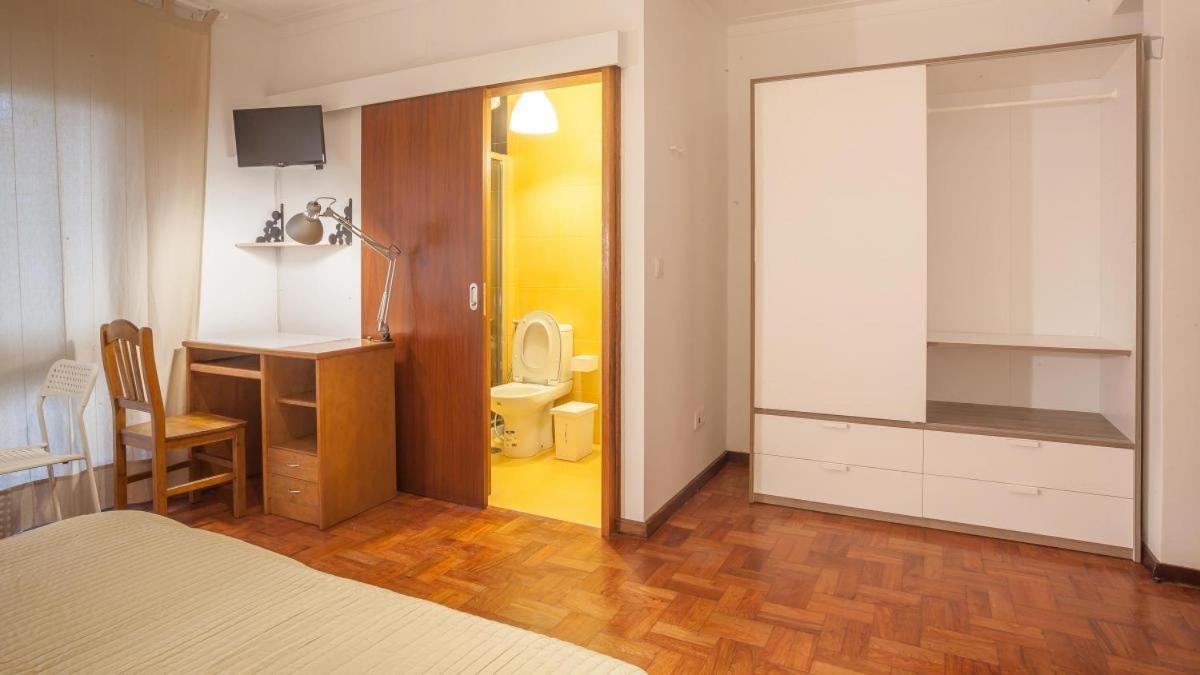 Residencia Laranjeira Hostel ปอร์โต ภายนอก รูปภาพ
