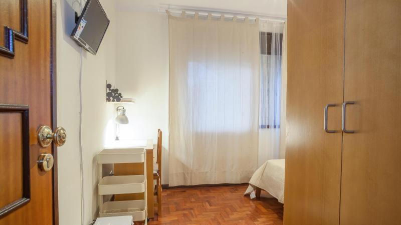 Residencia Laranjeira Hostel ปอร์โต ภายนอก รูปภาพ