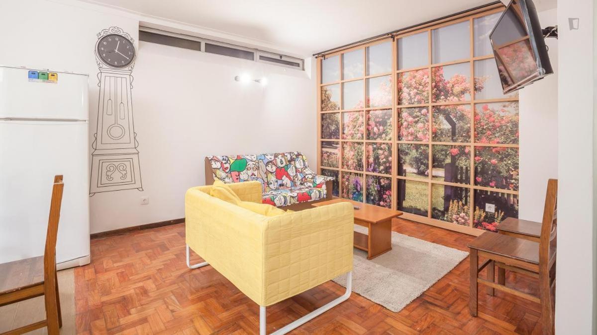 Residencia Laranjeira Hostel ปอร์โต ภายนอก รูปภาพ